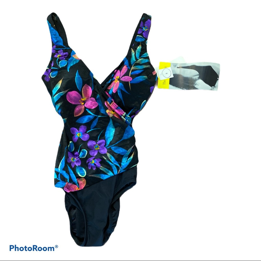 NWT Vintage One Piece Floral Swimsuit